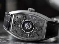 法穆兰手表表带掉色处理方法